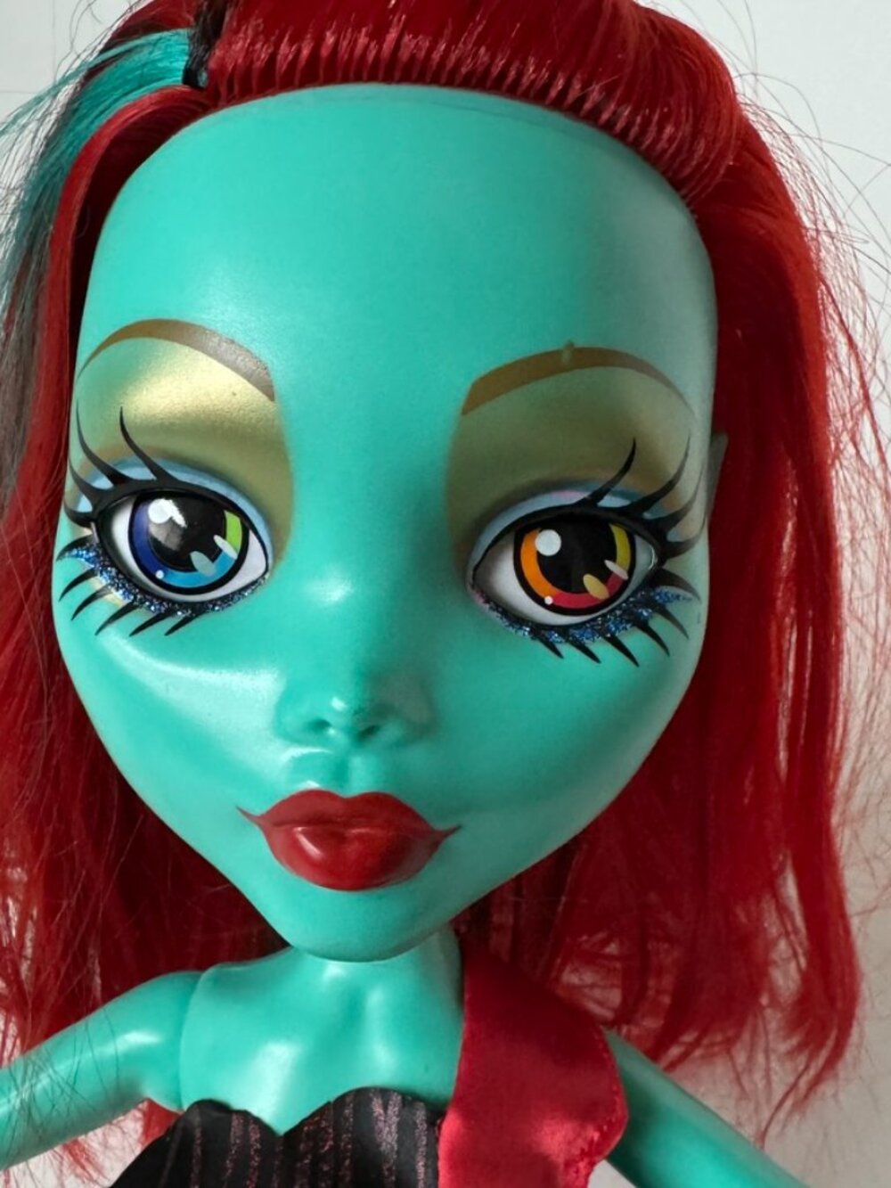 Monster High Doll 28” Voltageous Gore-Geous Ghoul Friend Eye Color Changing - Picture 3 of 11